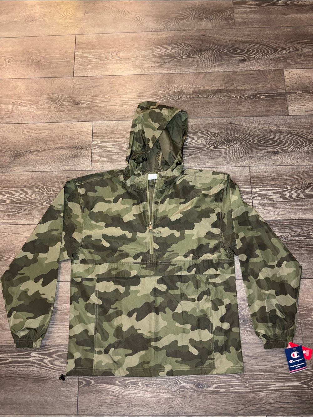 NWT Medium Champion Green Camo Pullover Hooded Jacket